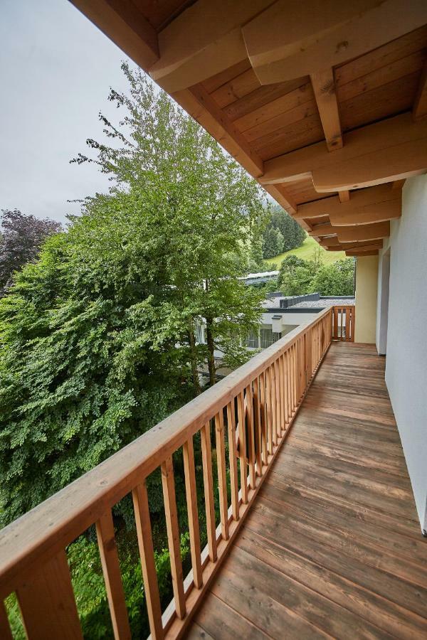 Appartement Residence Top 1 Saalbach-Hinterglemm Exterior photo